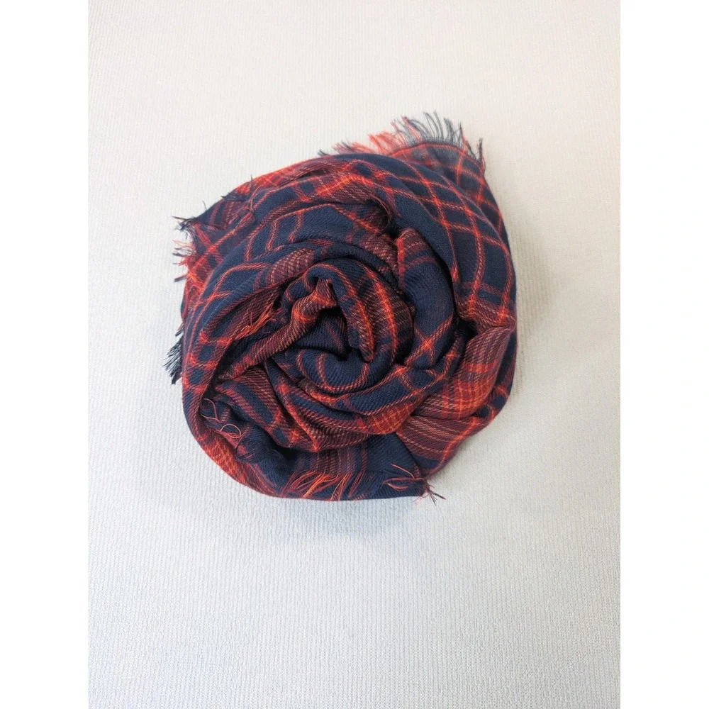 Gap Plaid Light Scarf Red Navy Preppy Academic Tartan Fall Transition Capsule